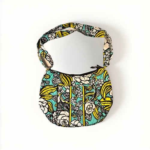 Vera Bradley Crossbody Purse in Retired Island Blooms Pattern EUC