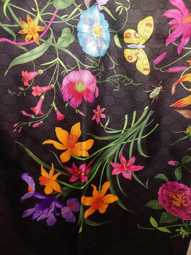 GUCCI Silk Large Square Scarf 90x90 cm Black Colorful Floral Butterfly Print Unisex