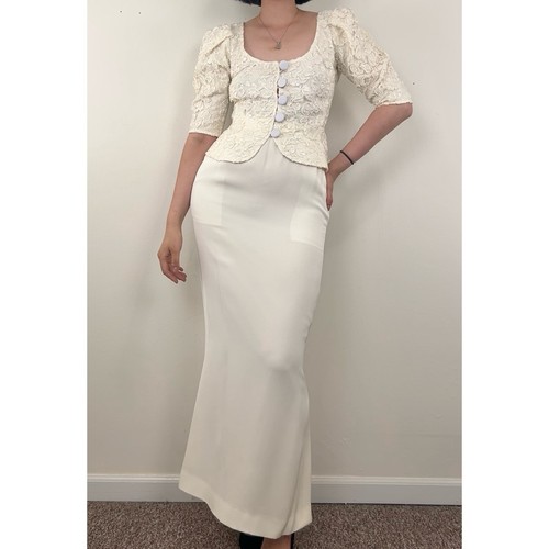 SAINT LAURENT (YSL) Abito da sposa vintage Saint Laurent bianco crema set top e gonna in pizzo