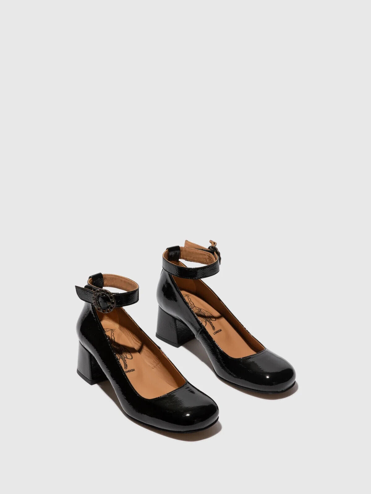 2718 Fly London SAZI082FLY 000 Sandal Women's 7.5 8 Black Leather Block Heel KHD201 (Black 7.5 8)