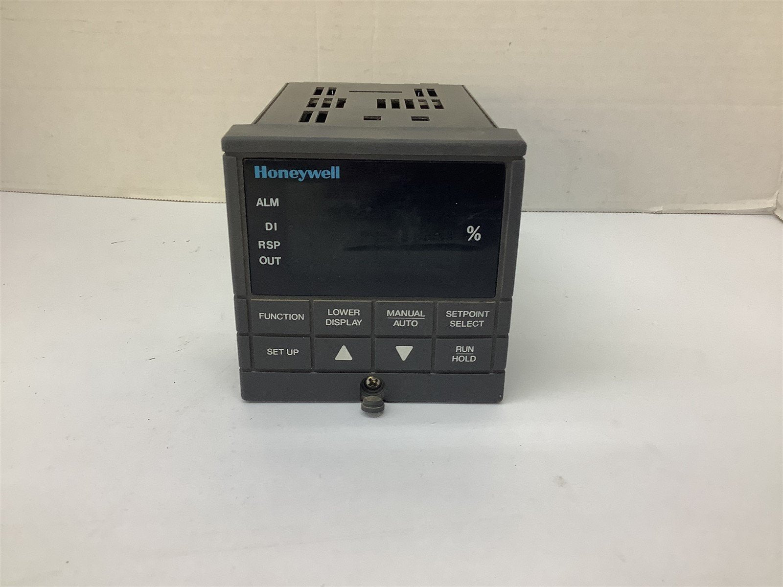 BME BEARINGS AND SURPLUS Honeywell UDC3000 VERSA PRO Universal Digital Controller