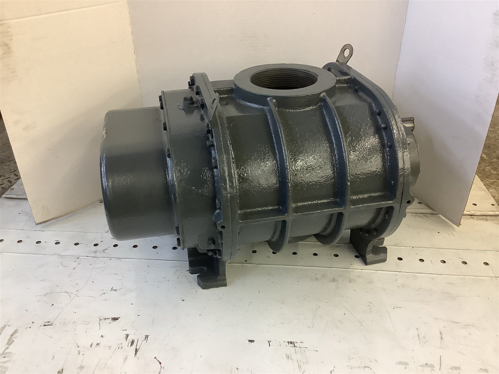 BME BEARINGS AND SURPLUS Fuller Sutorbilt Company 5L B Rotary Blower 4 1/4" ID x 1 1/8" Shaft