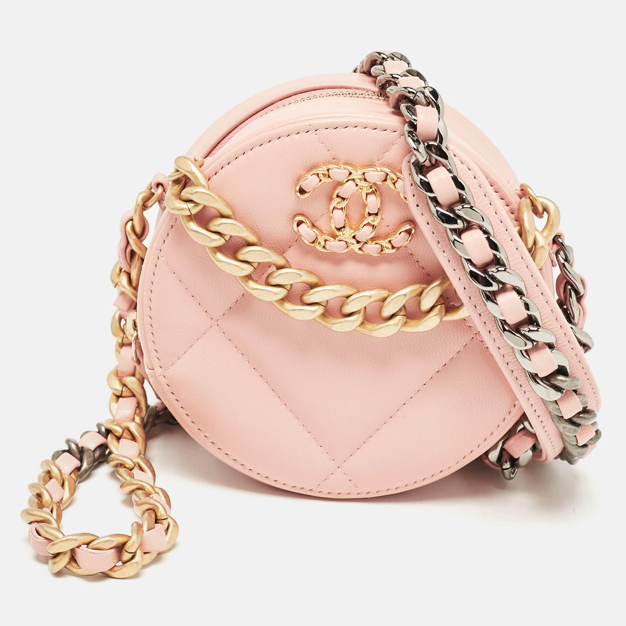 2613 Chanel Pink Quilted Leather 19 Round Crossbody Bag