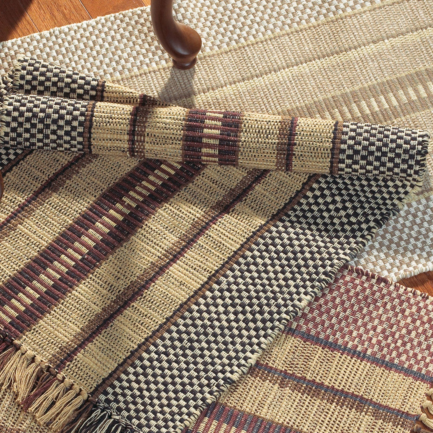 MICHAELIAN HOME Burdett Stripe Scatter Rugs 2409001