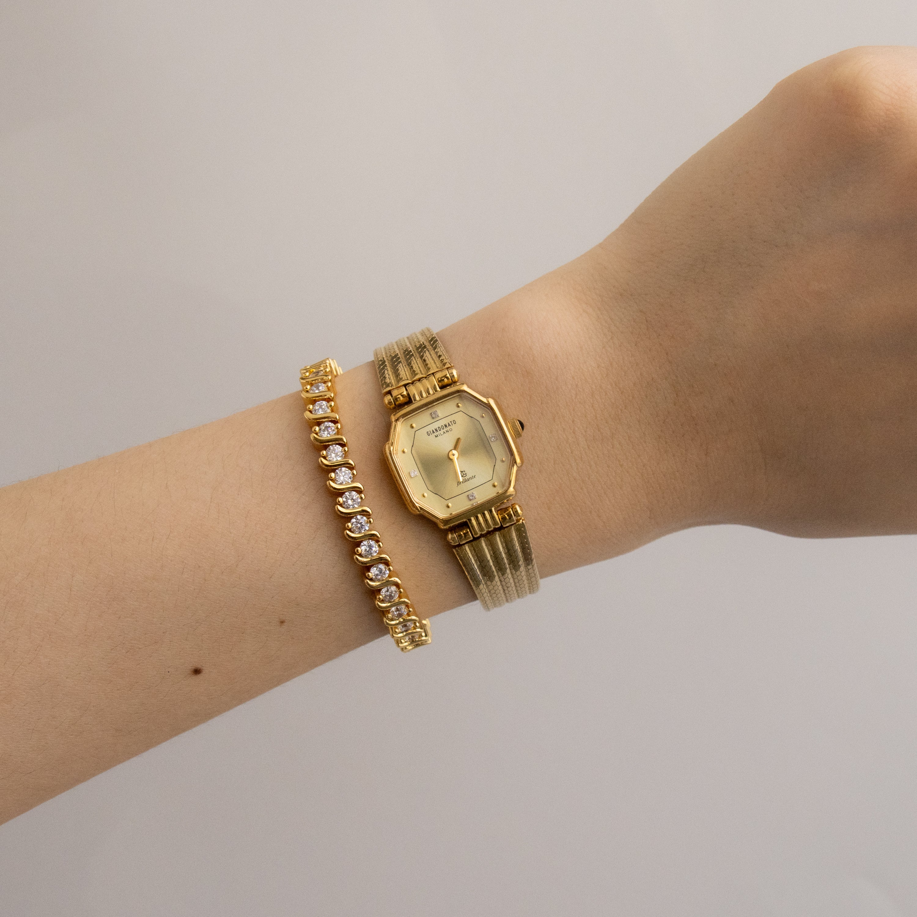 CAITLYN MINIMALIST Vintage Giandonato Art Deco Gold Watch