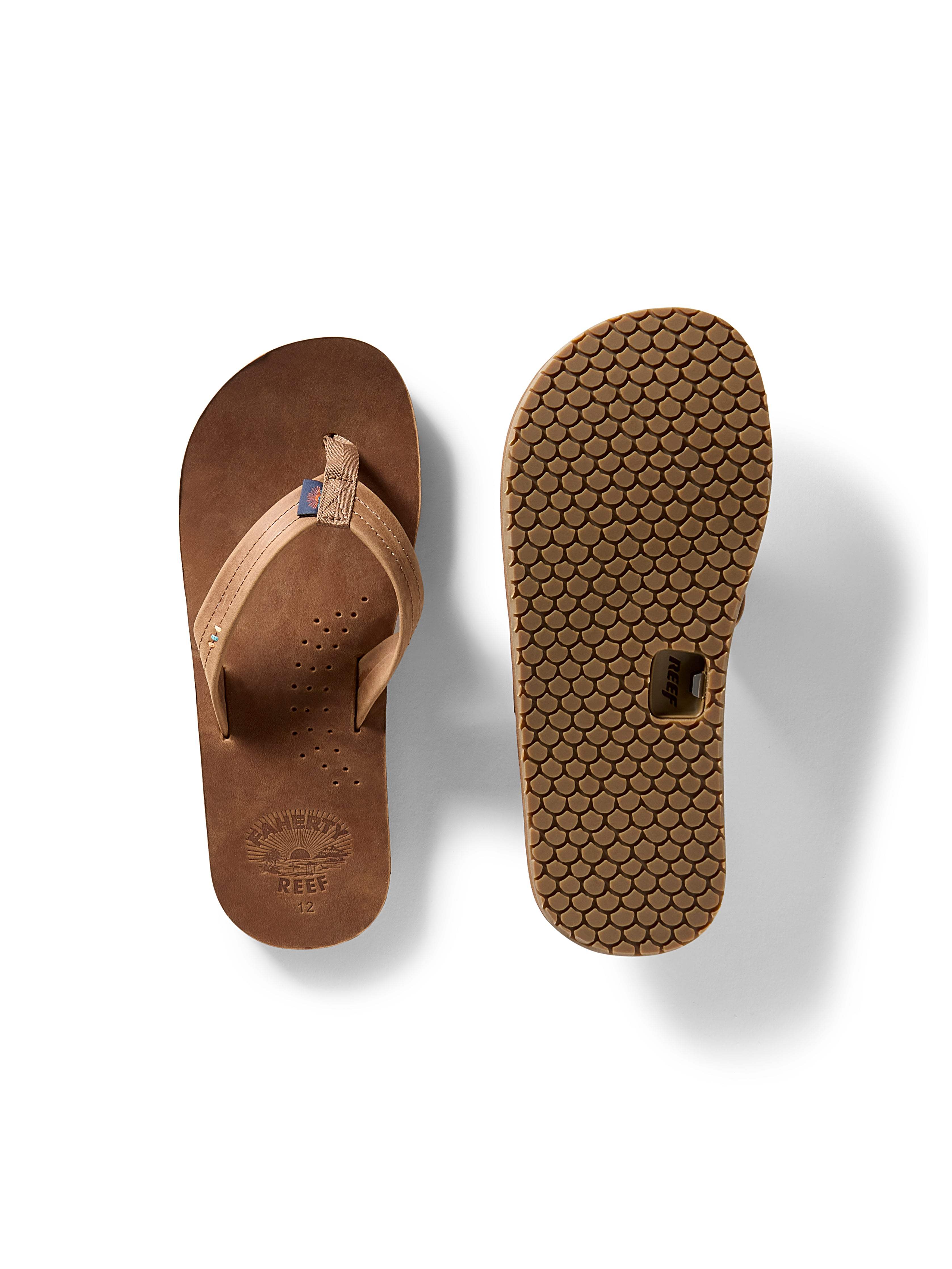 Faherty X REEF Men's Draftsmen Flip Flop   Dark Brown