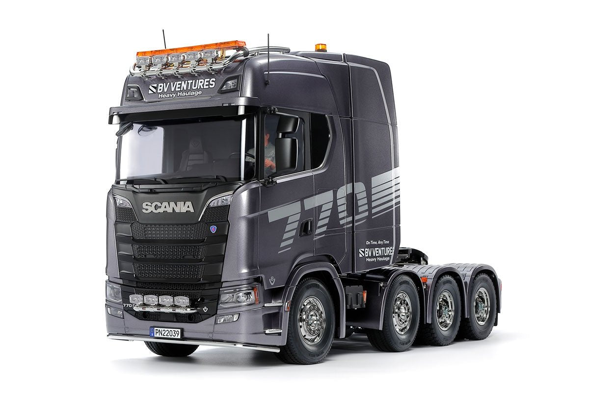 Tamiya   1/14 R/C Scania 770 S 8x4/4, Gun Metal Edition