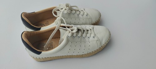 Vince Camuto VC Jinnie Women's Size 6M (361 2 EU) White Shoes Sneakers