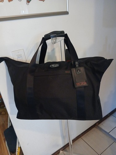 TUMI BLACK BALLISTIC NYLON TRAVEL DUFFLE BAG SUBARU EXCLUSIVE NWT 