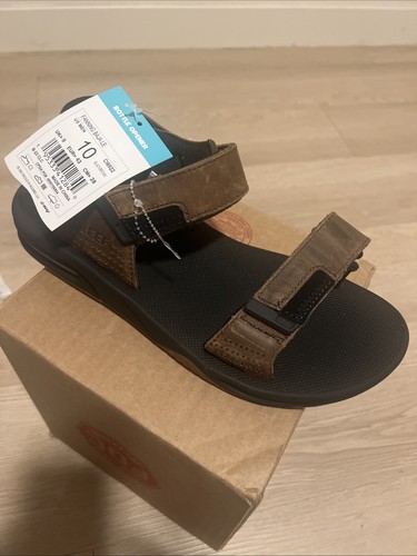 RAYE REEF Fanning Baja LE   Bottle Opener Sandals Black Men's Size 10 *NEW* CI6922
