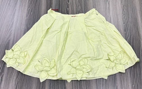 Vintage Prada pleated runway skirt applique flowers IT 40= US 6ish