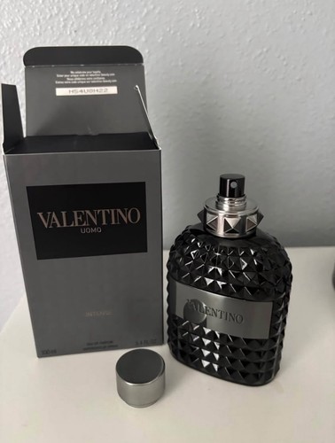 Valentino Uomo Intense Eau De Parfum Spray