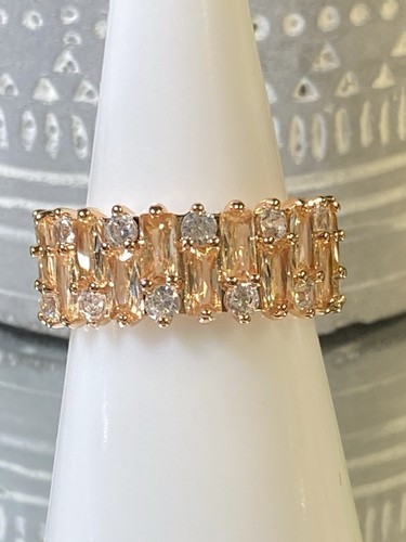 Bomb Party Ring ? Size 8 RG93207 “Styling Sparkle” ? Original Collection