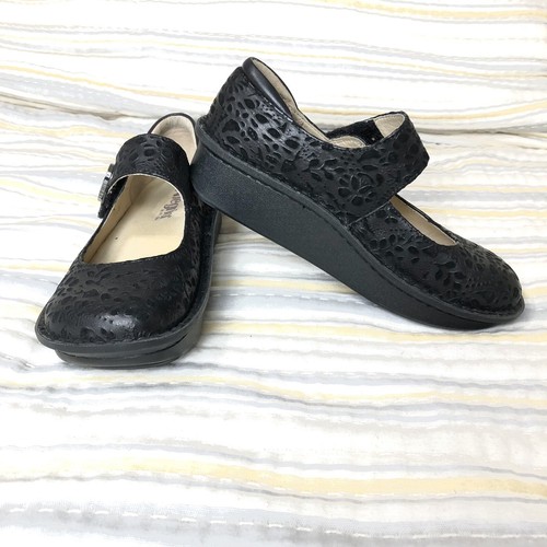 Alegria Paloma Delicut leather Mary Jane shoes embossed leather butterfly Sz 36