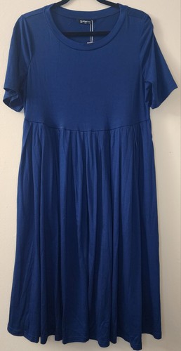 NWT Women's Bloomchic Supersoft Essentials Box Pleat Round Neck Dress   Size 10