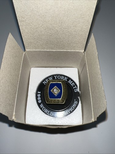 NEW YORK METS 1969 World Series Champions Replica Ring Citi Field 50 Anniversary