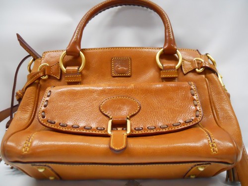 Vintage Dooney & Bourke Beige Leather Shoulder Bag  Sling Bag  Crossbody Bag NWT