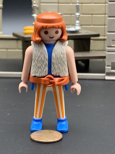 PALACE Playmobil Knight   Viking 3150 3152 Redhead Fur Vest Stripe Orange Blue Medieval