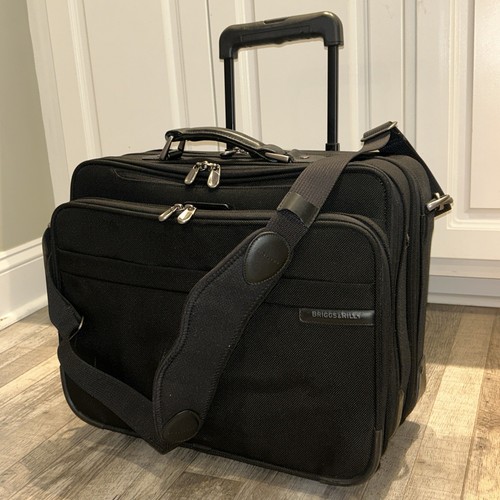 BRIGGS & RILEY BR213 17” Rolling Cabin Bag   Nylon  Shoulder Strap   Black