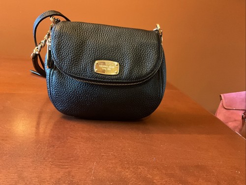 Michael Kors Est. Borsa a tracolla tracolla nera 1981 con tracolla staccabile