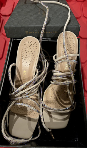 Azalea Wang Deena Nude Sandals  size 10