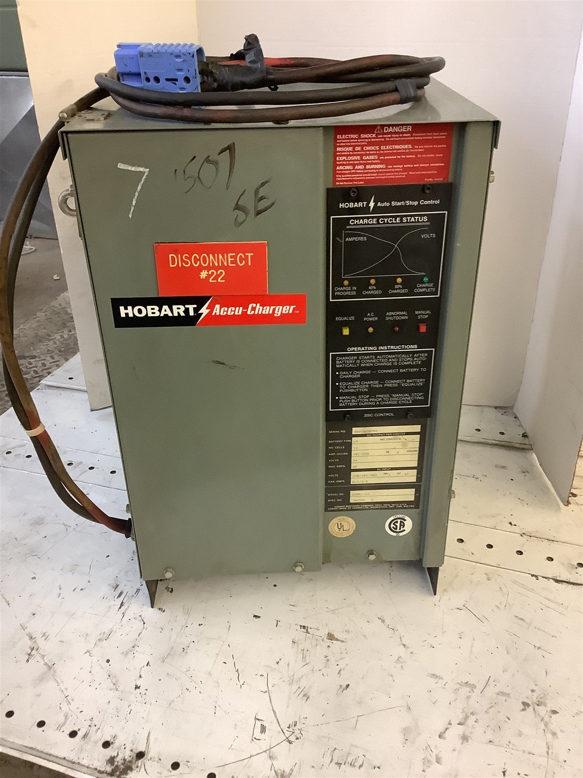 BME BEARINGS AND SURPLUS Hobart 225A1 12 Forklift Battery Accu Charger
