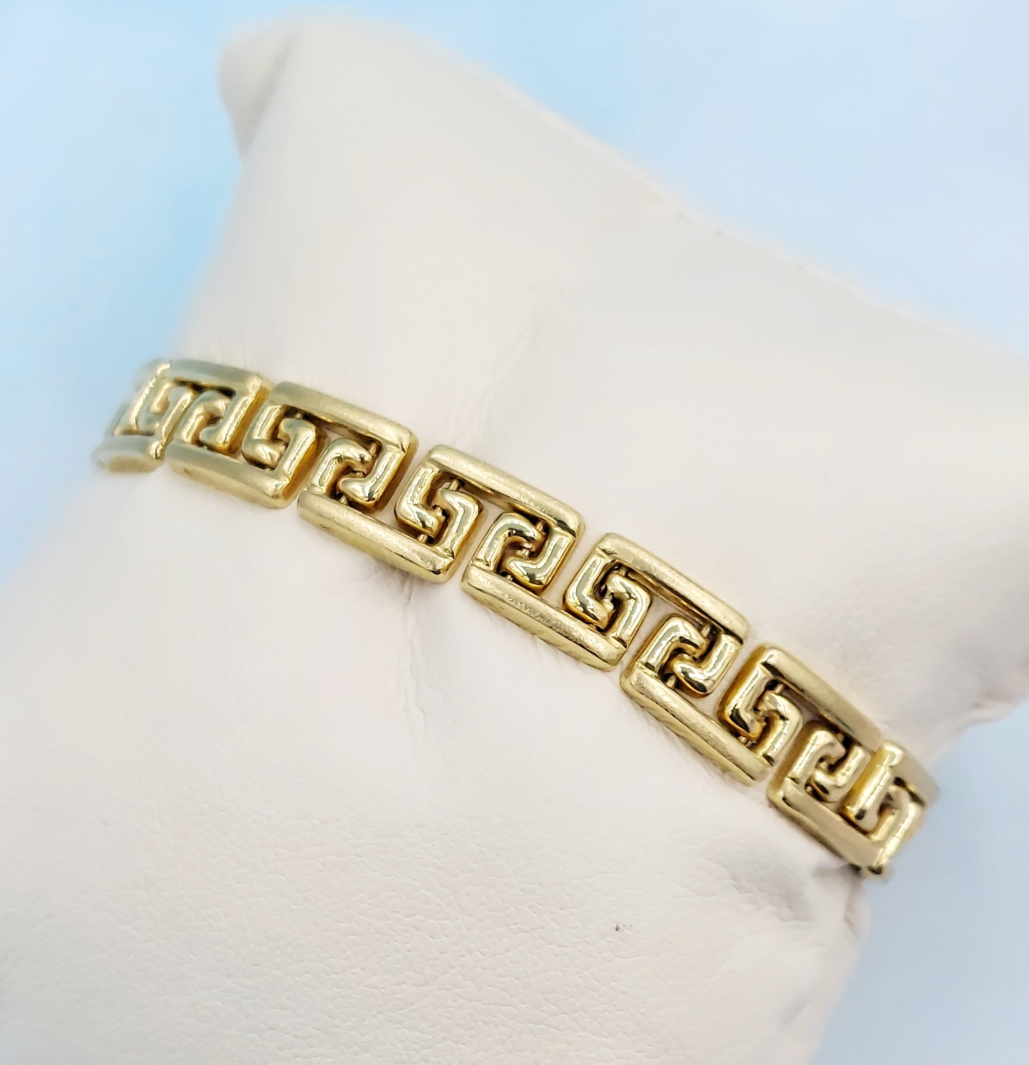 MARIE'S JEWELRY STORE Greek Key Estate Bracelet   14K Gold