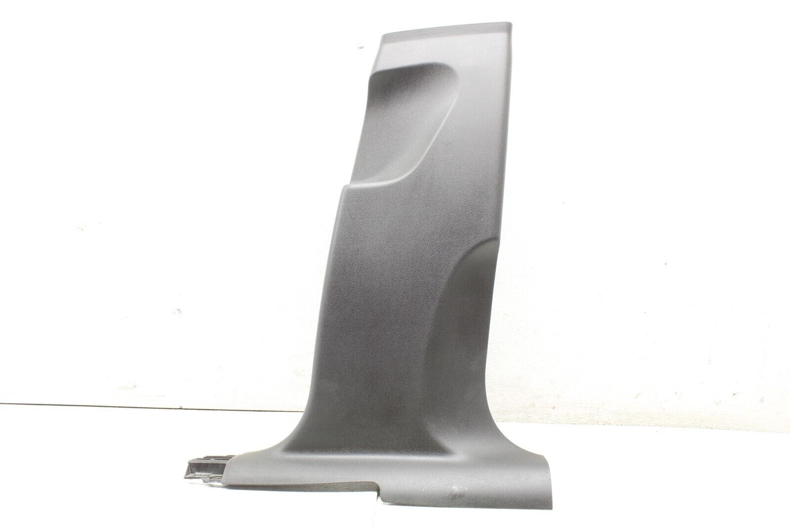 2015 Porsche Macan S B Pillar Right Trim Cover Panel RH 15 21