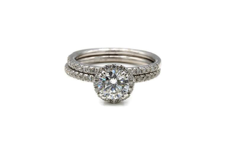 WEST PALM BEACH ROUND DIAMOND HALO WEDDING SET