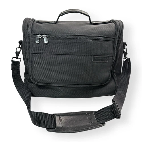 BRIGGS & RILEY 02 1126 Medium Carry On Travel Toiletry Weekend Bag Black Nylon
