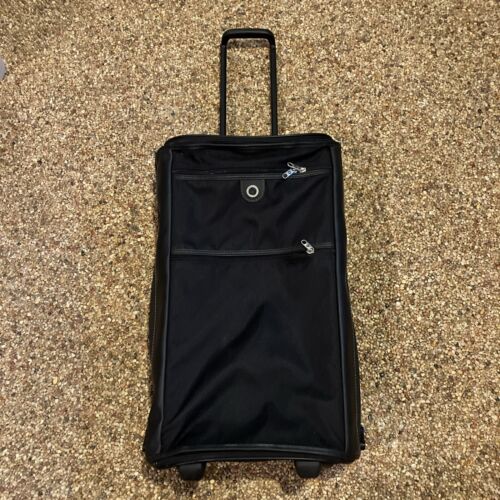 samsonite carry on bag 2 Wheels 22” Very Good Condition