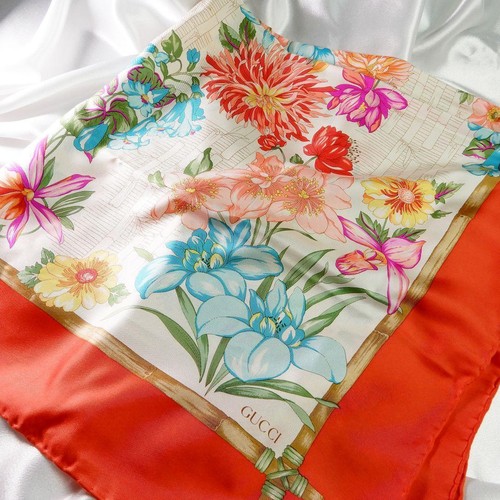 Gucci Floral Red Silk Scarf Large 85cm Excellent U No Box
