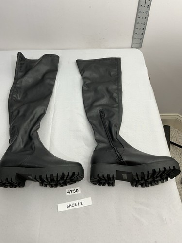 FASHION NOVA SHOES Womans Fashion Nova Otk Boots 8 Black 1 4 Zip Pull On Chunky Heel NWOT