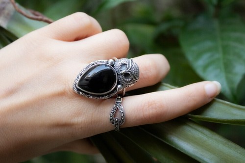 Black Onyx Owl 925 Silver Ring–Witchy Statement Jewelry Unique Black Stone Gift