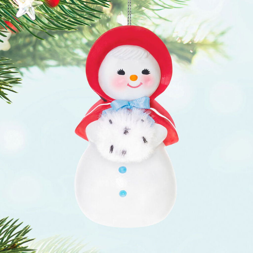 HALLMARK CARDS Hallmark : 2025 Keepsake Sweet Snow Girl Porcelain Ornament (464)