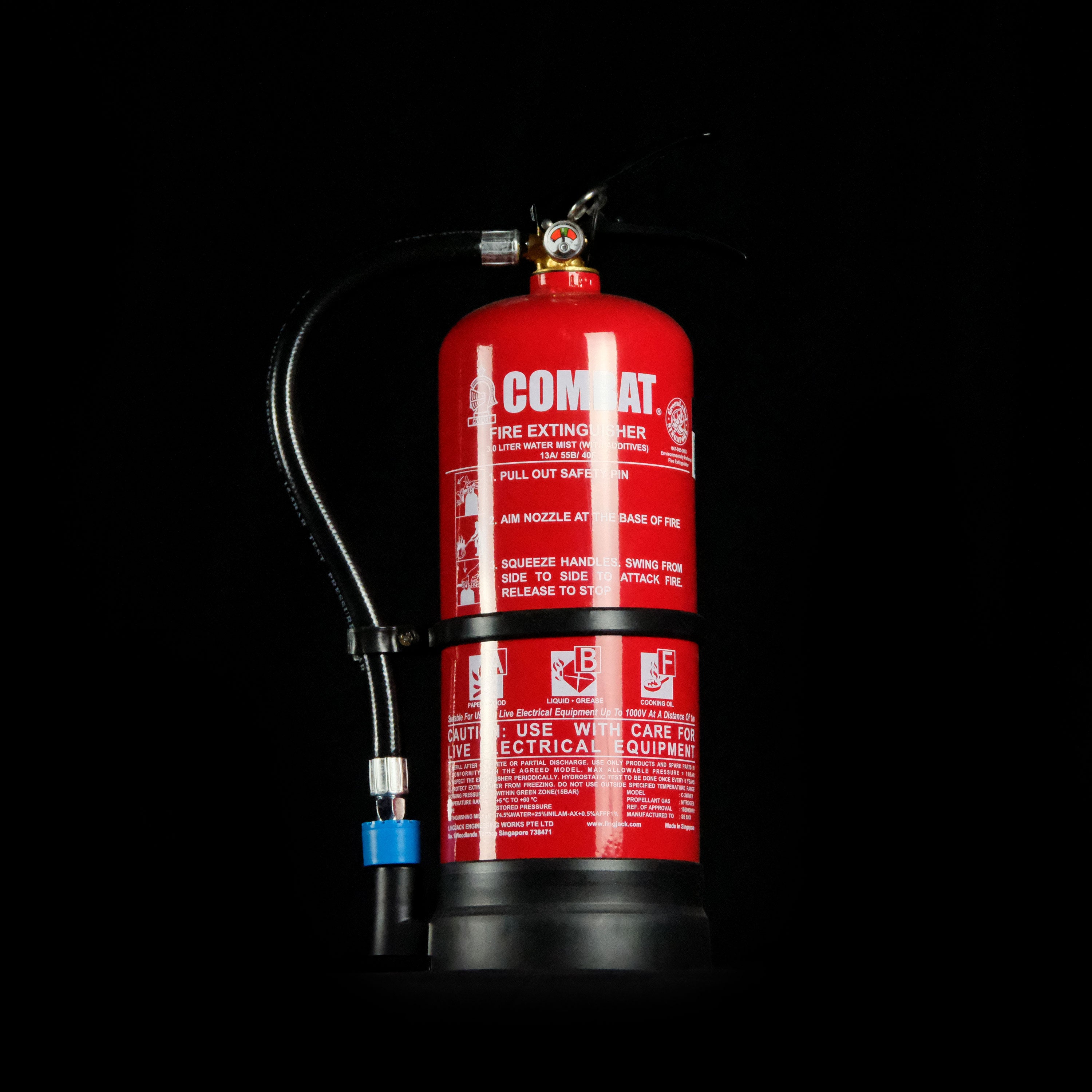 COMBAT BRAND FIRE EXTINGUISHERS Water Mist Stored Pressure Fire Extinguisher (3L)