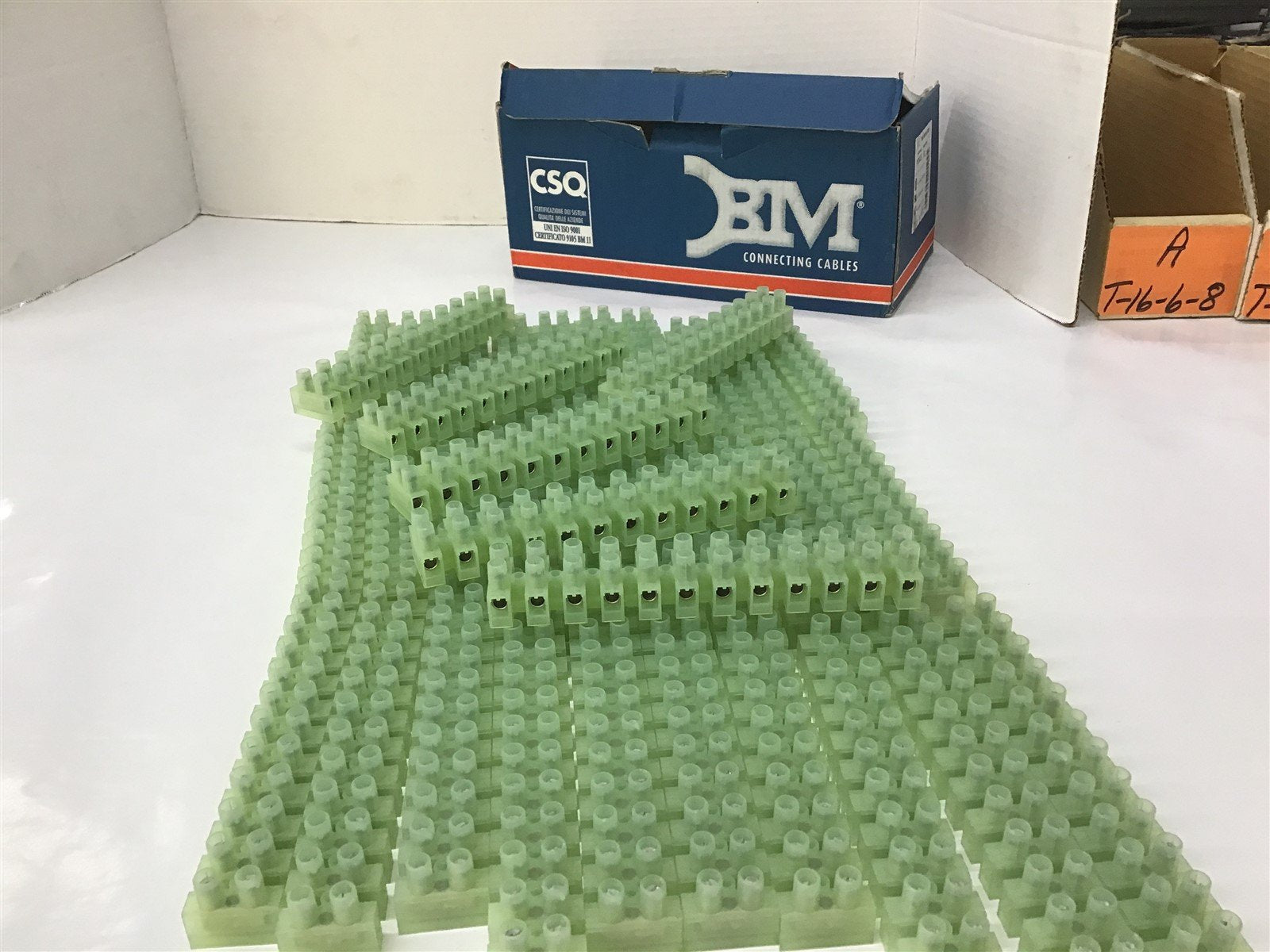 BME BEARINGS AND SURPLUS BM Connecting Cable M094CS Terminal Block Lot Of 36