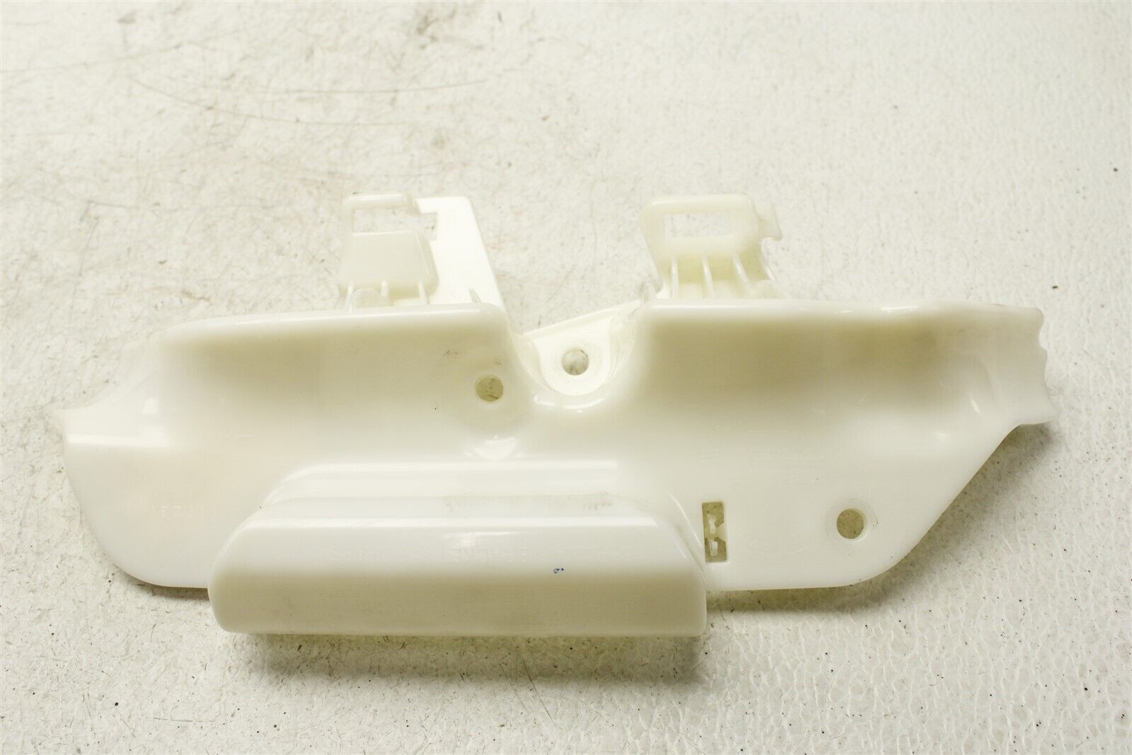 2021 Tesla Model 3 Upper Left B Pillar Bracket 1103773 00 N Factory OEM 17 21