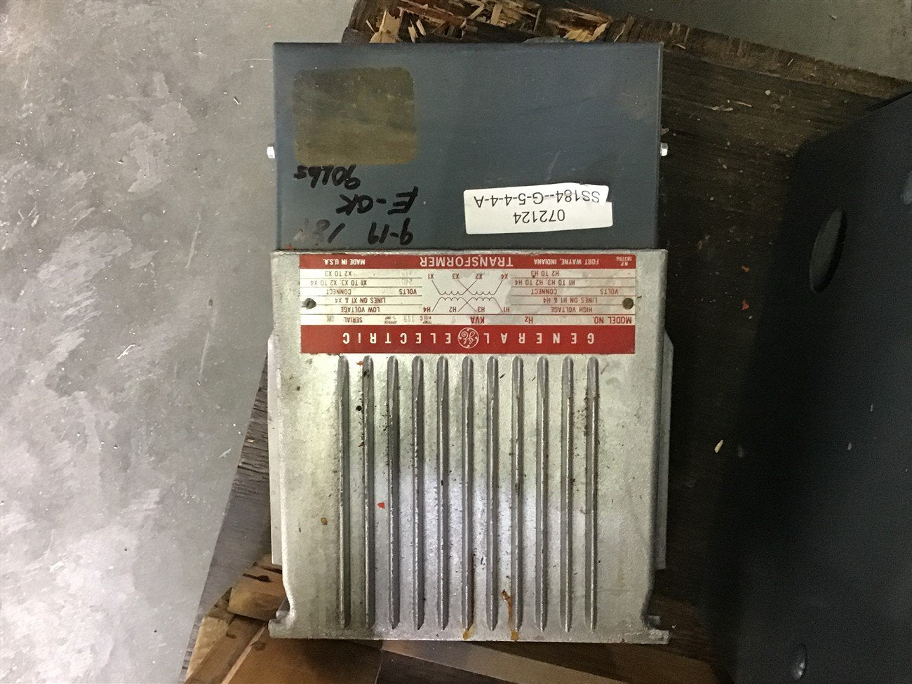 BME BEARINGS AND SURPLUS General Electric 9T21B1131 5 KVA Transformer 240 180 Pri 240 480 Sec Volts