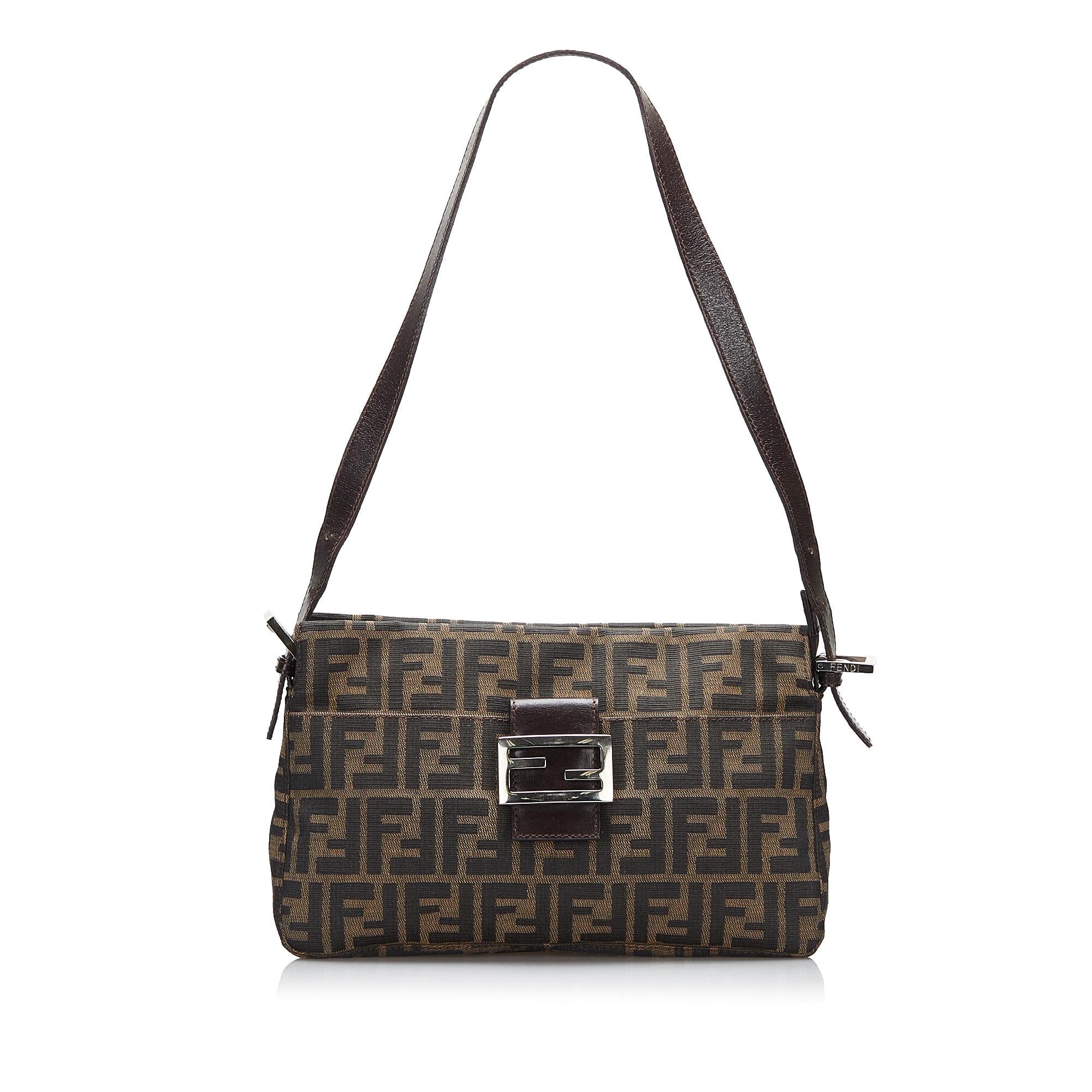 Fendi Zucca Shoulder Bag (SHG DkBcYn)