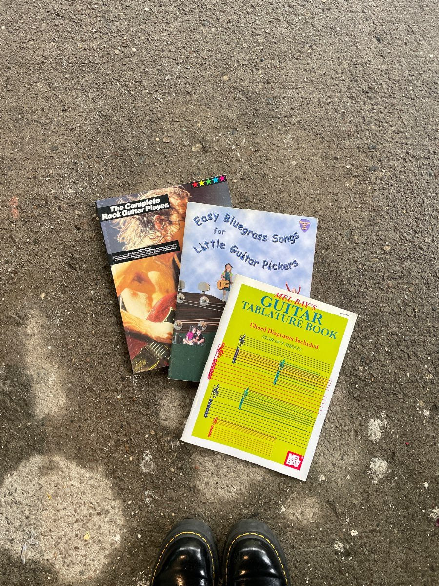 CUES Guitar Song Books Collection