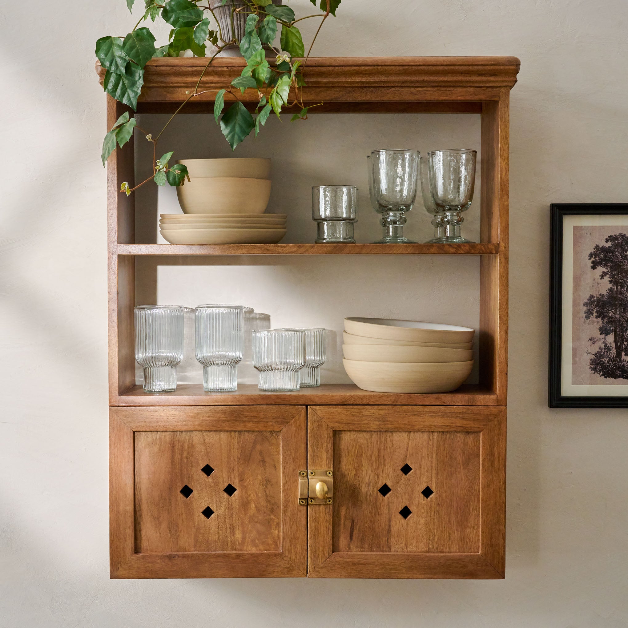 VND7974 GURU CREATIONS Vaughn Antiqued Wood Shelf with Doors