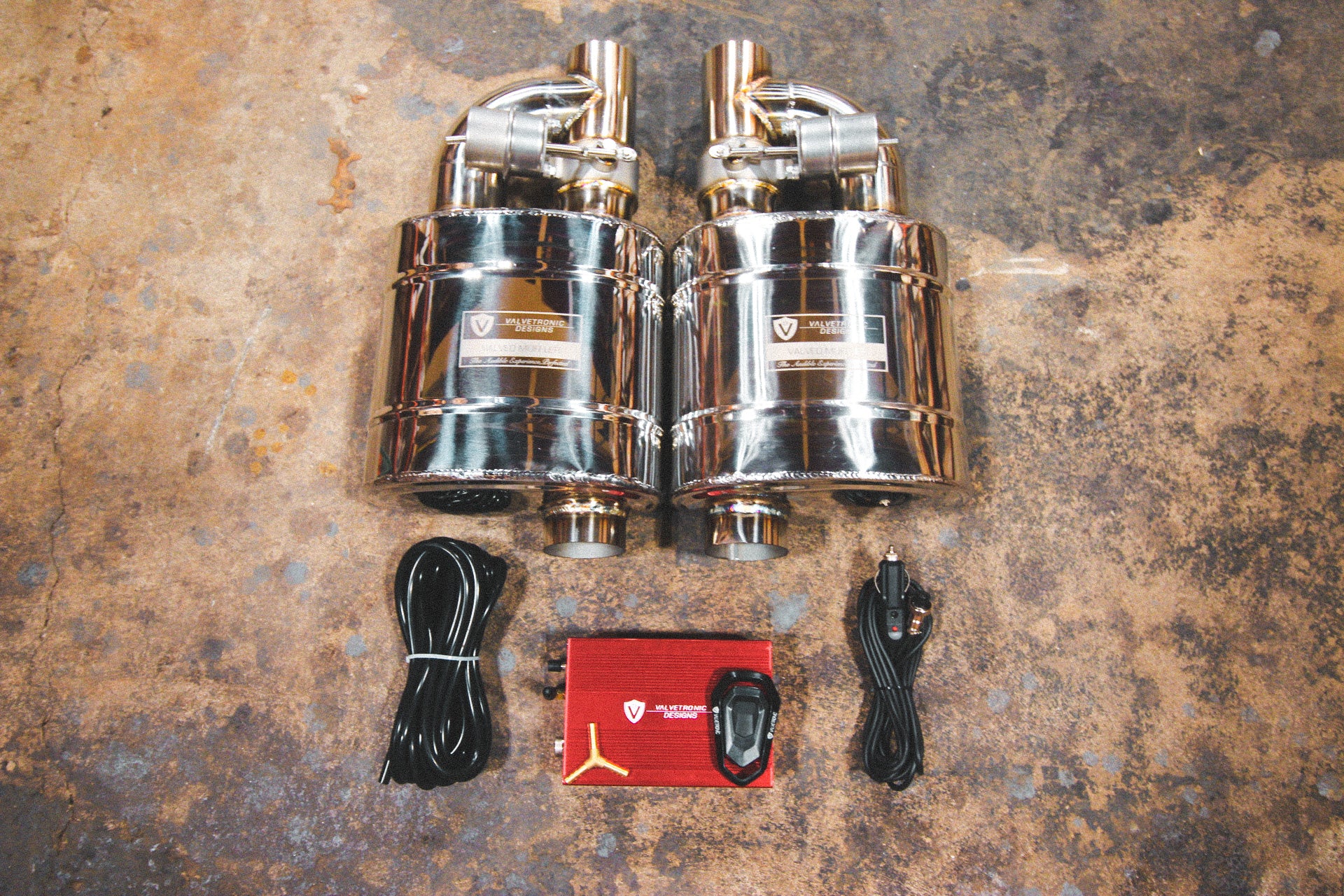 VALVETRONIC DESIGNS Universal Valved Muffler Kit (Dual Mufflers)   2.5"   No Tips