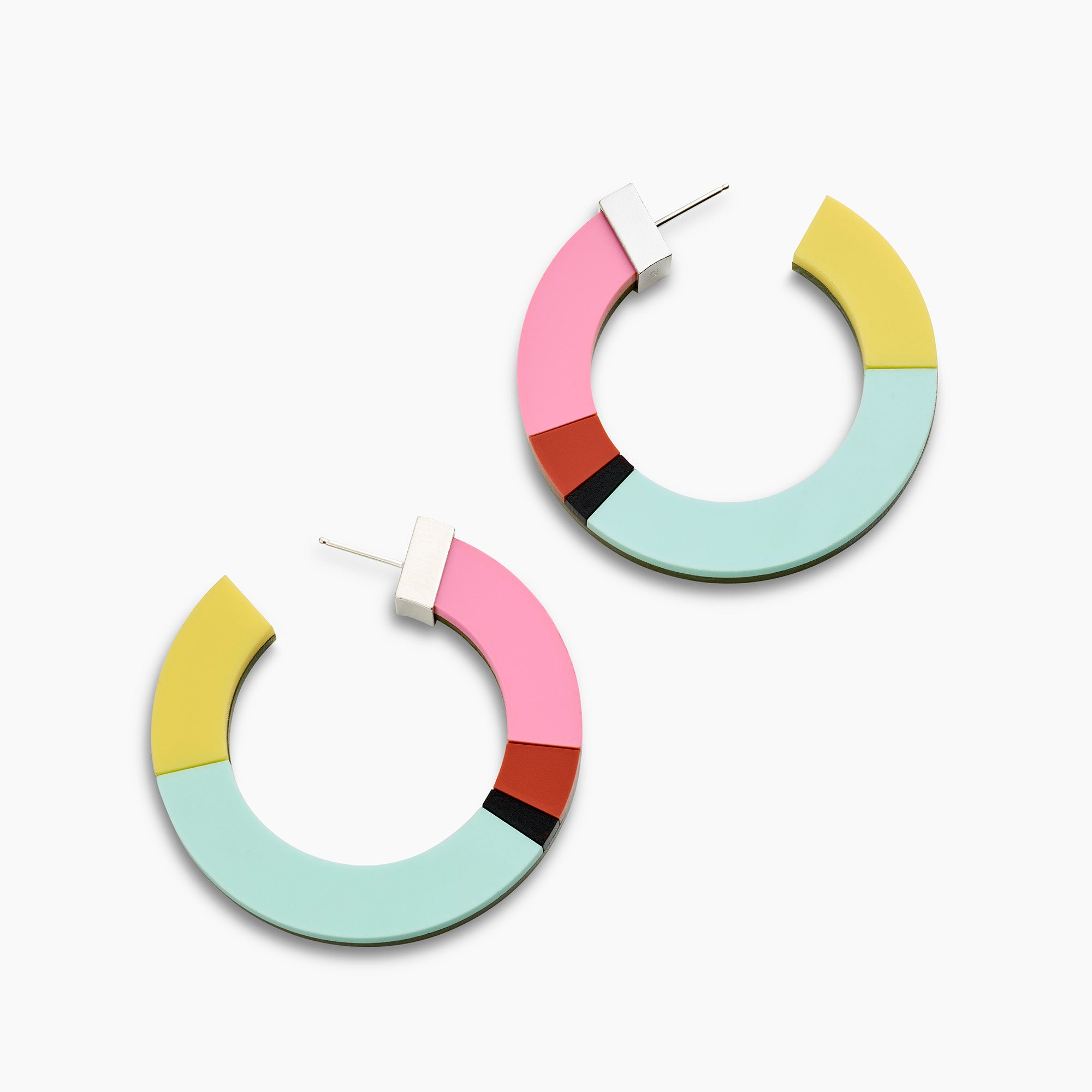 BETSY & IYA Zon hoop earrings