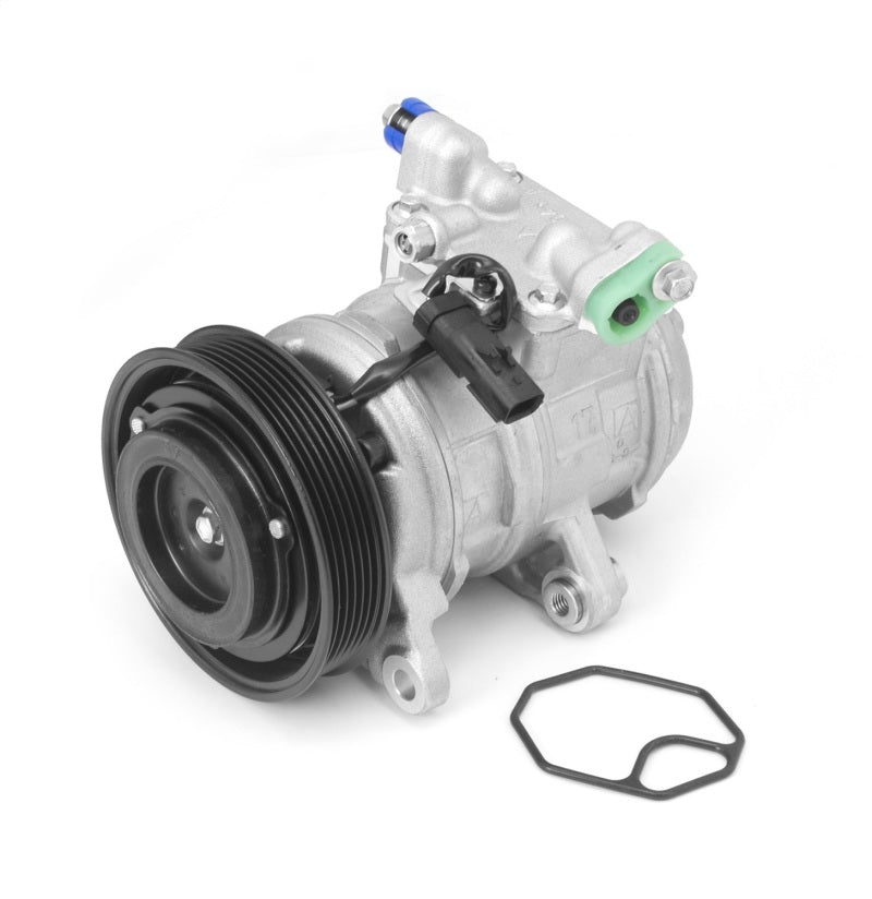Omix AC Compressor 4.0L 99 04 Jeep Grand Cherokee (WJ)