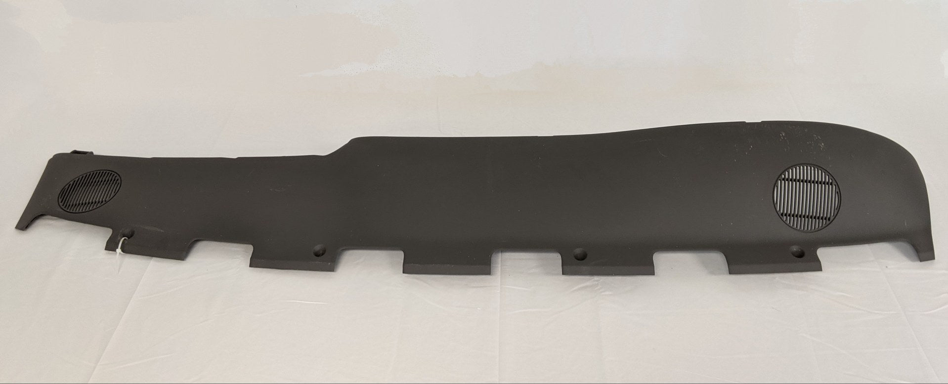 Damaged Freightliner M2 Top Cover Dash Panel   P/N  A22 51677 000