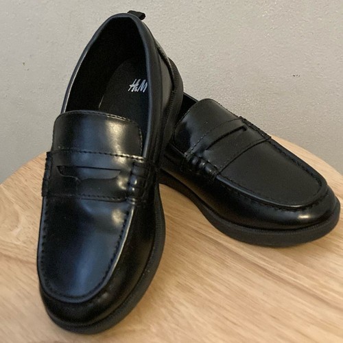 NWOT! H&M Kids Black Penny Loafers Size US 12
