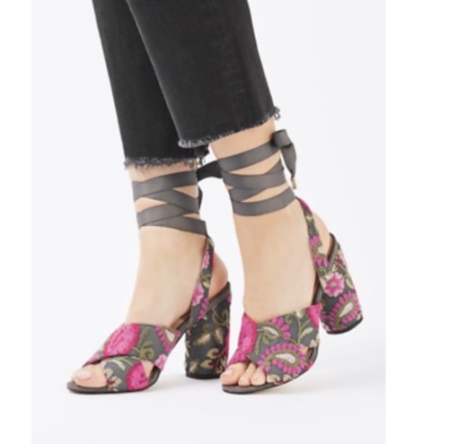 TOPSHOP Top Shop Reena Lace Up Sandals
