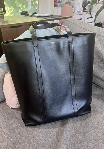 Celine Vertical Mus Tote Bag Black Leather w Wallet $1950 MSRP