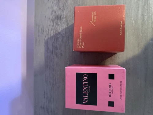 VALENTINO DONNA AUTHENTIC NO REPS OVER HERE